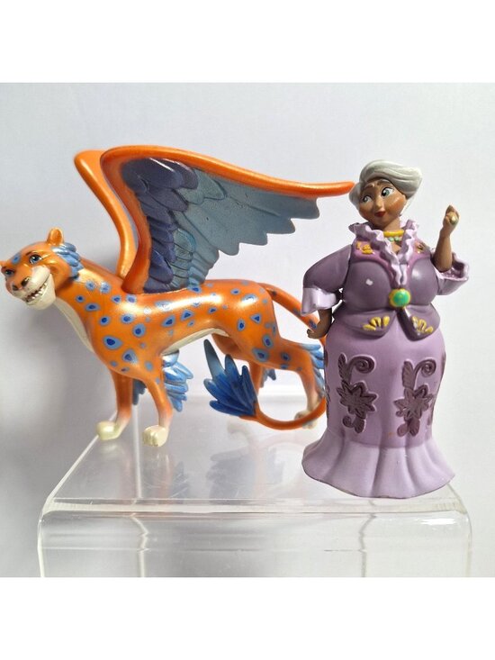 Disney Other - Skylar Grandma Luisa Disney Elana of Avalor PVC Figures Lot 4" Cake Toppers